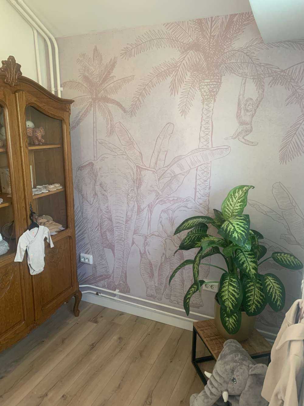 Elefanti grigio scuro