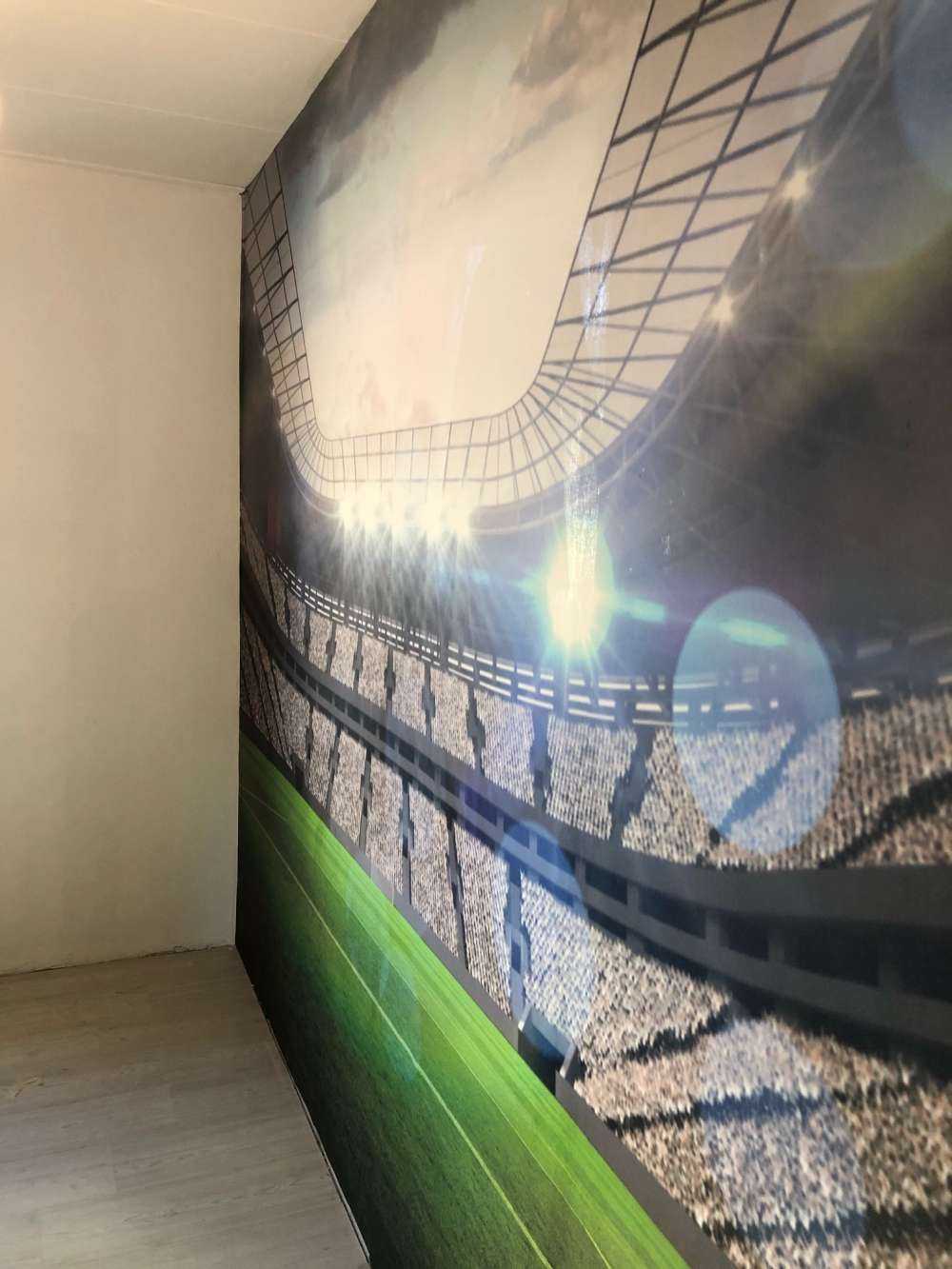 Stadio con tetto aperto