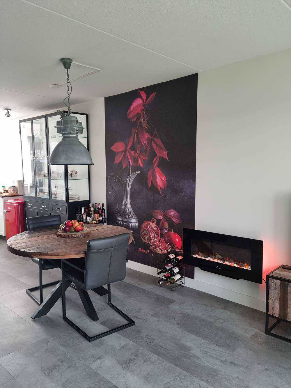 Lattina di vino rosso e frutta rossa