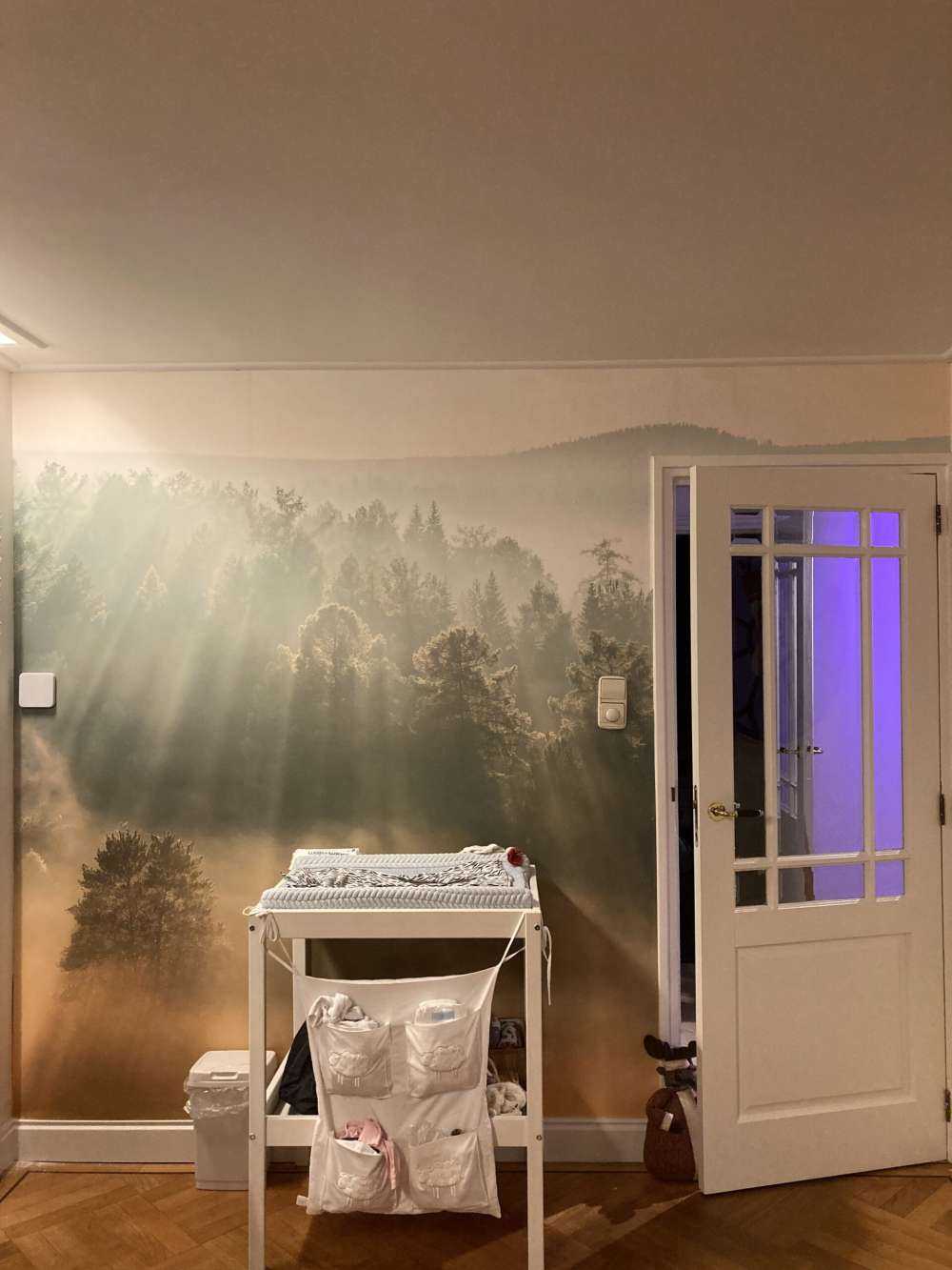 L'alba tra le colline