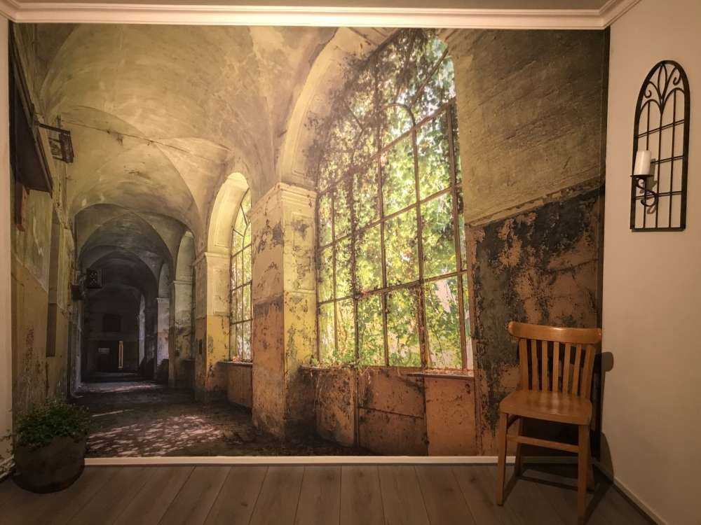 Vecchio edificio abbandonato