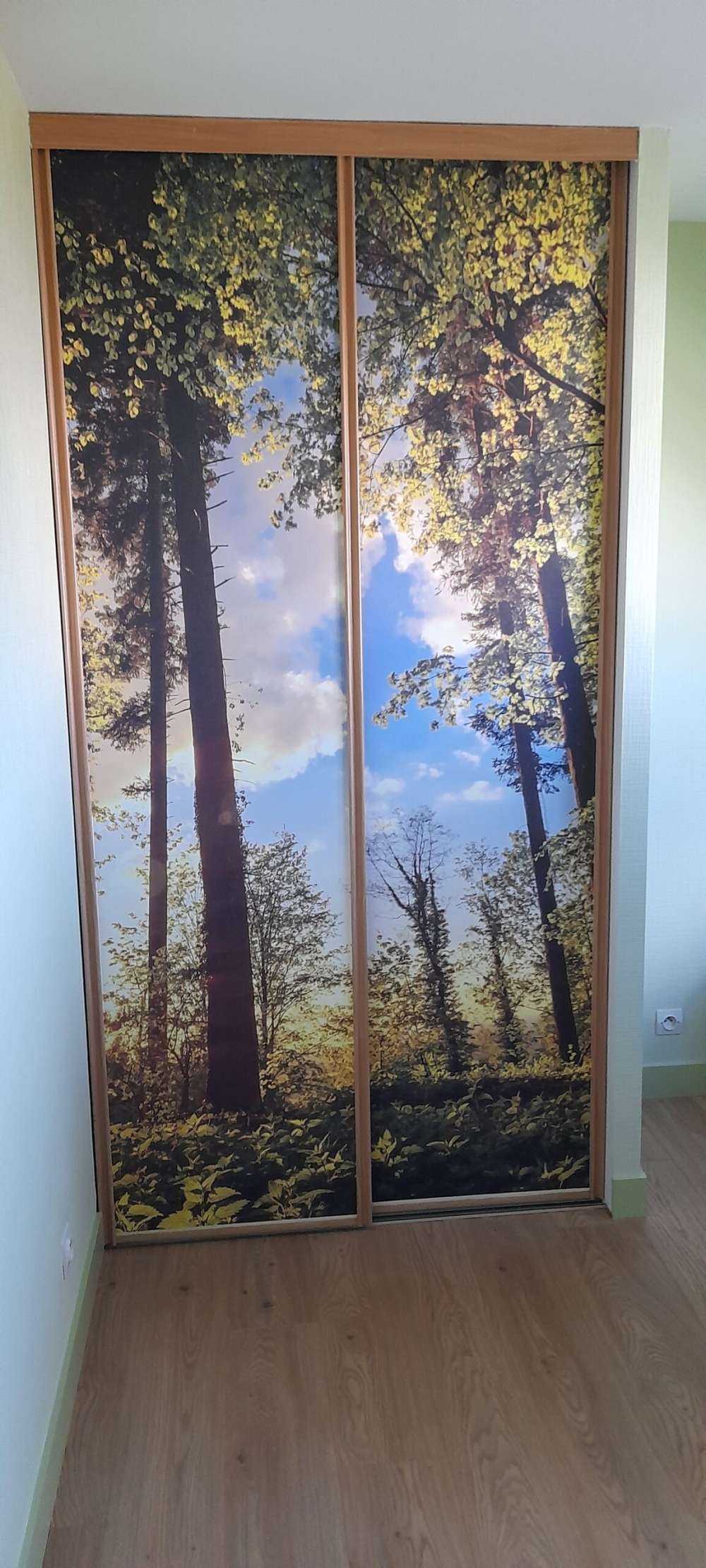 Tramonto tra gli alberi