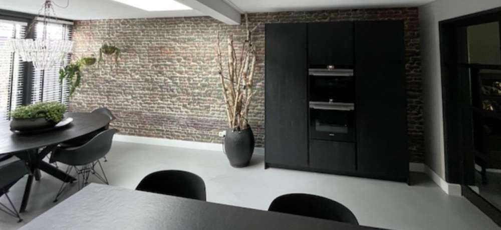 Muro di mattoni vecchi