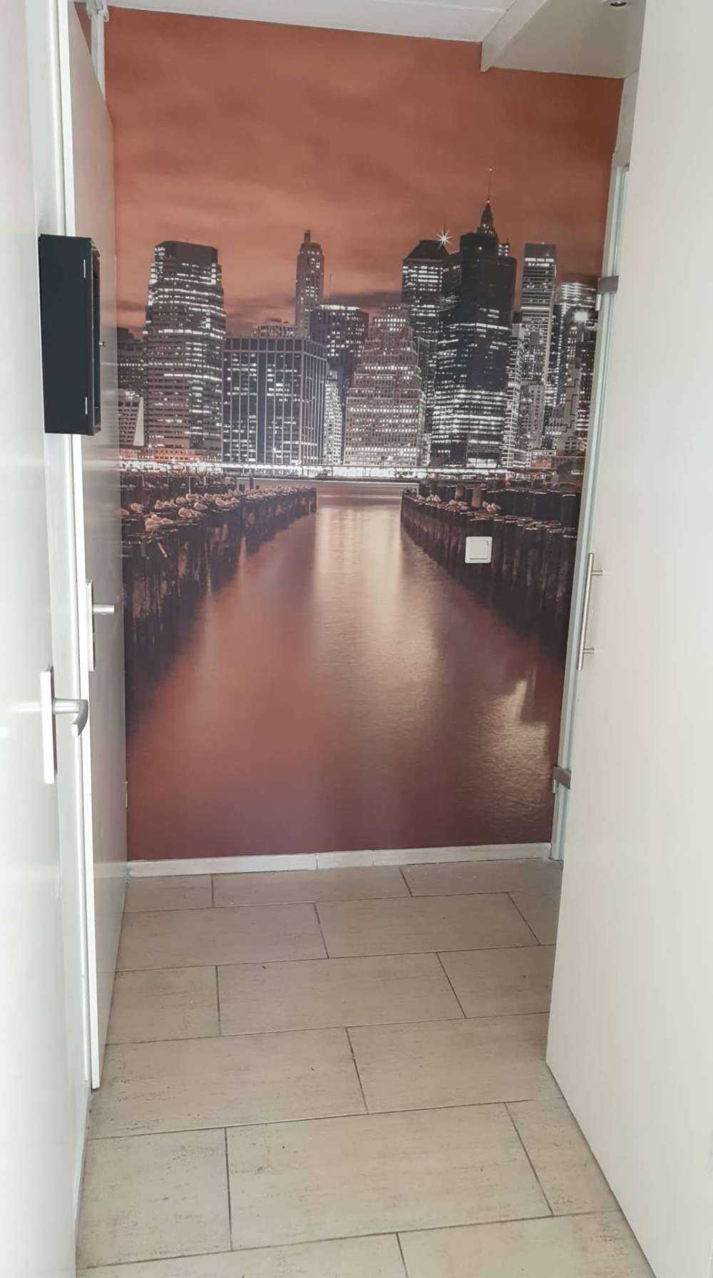 Skyline di Manhattan con i frangiflutti