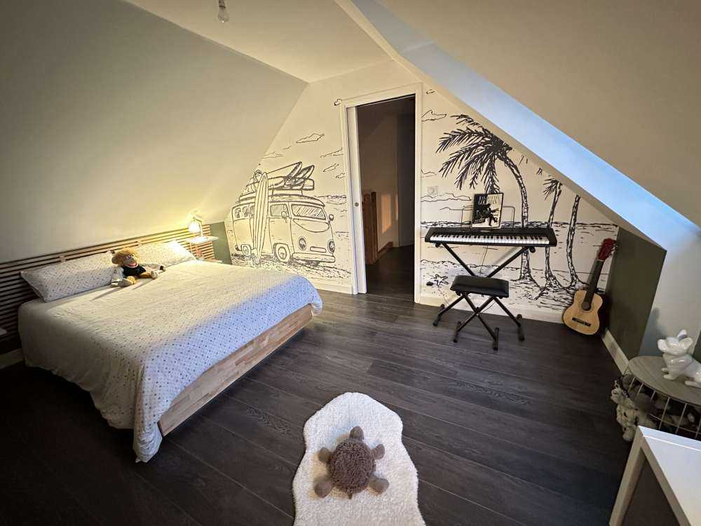 Spiaggia disegnata in bianco e nero