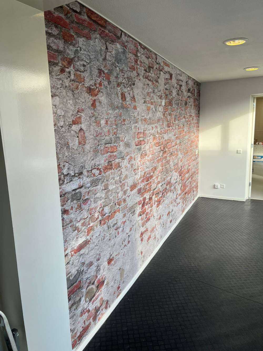 Muro di mattoni in rovina