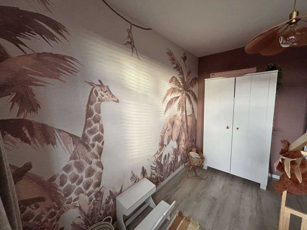 Vari animali della giungla in taupe