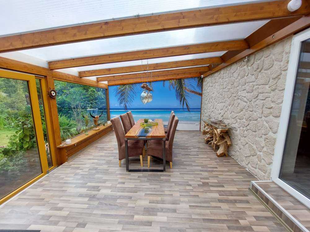 Spiaggia sotto il mare