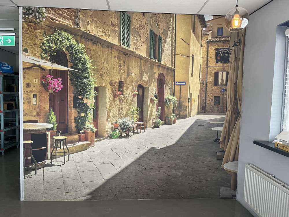 Terrazze nella vecchia strada