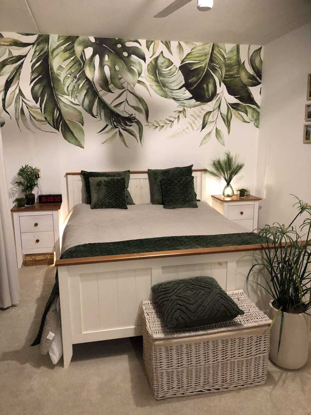 Foglie tropicali ad acquerello