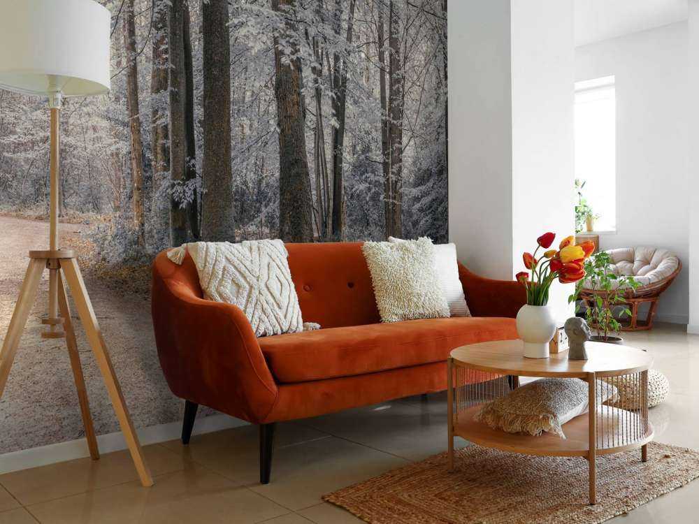 Alberi con foglie bianche