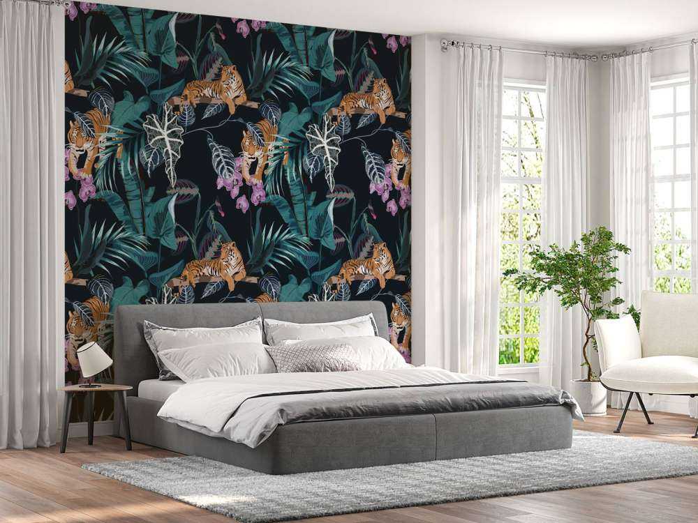 Tigri, foglie e fiori