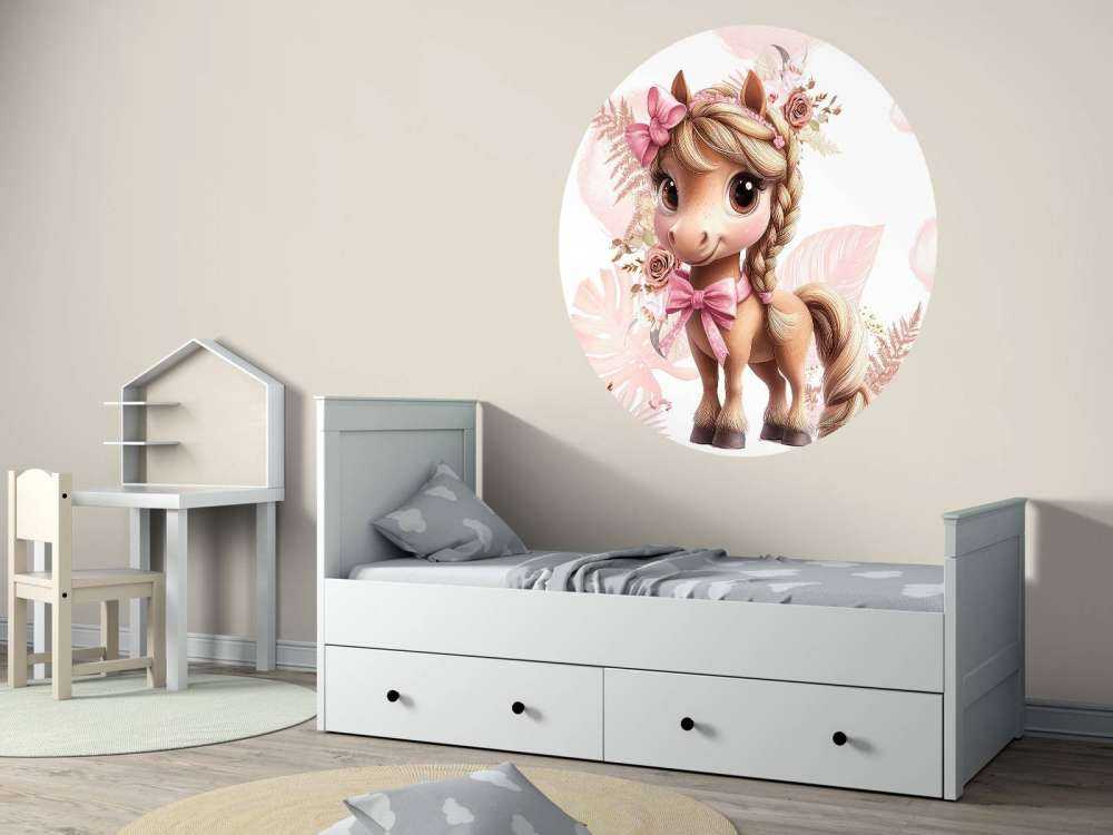 Pony elegante con fiocco rosa