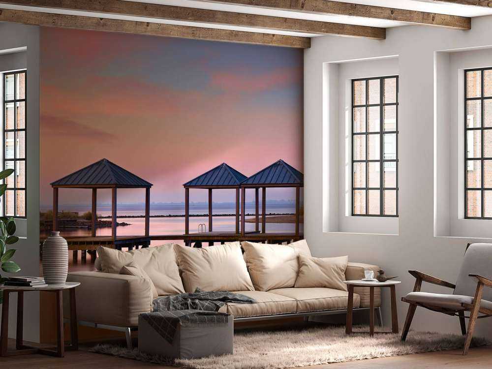 Molo di nuoto all'alba