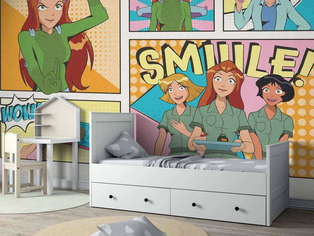 Eroine dei fumetti in azione