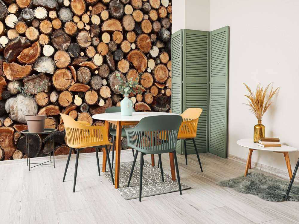 Tronchi d'albero impilati