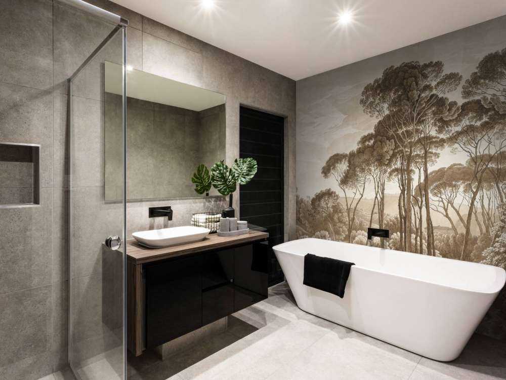 Paesaggio forestale vicino a Roma con il sole al tramonto