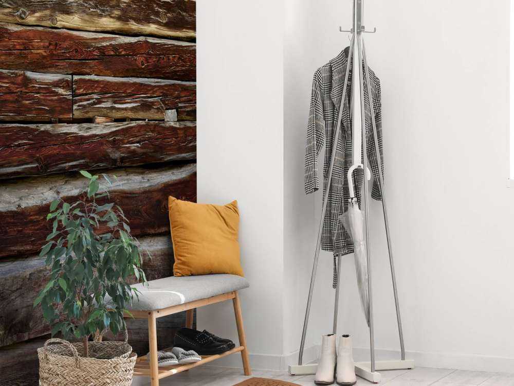 Legno vecchio e rovinato dalle intemperie