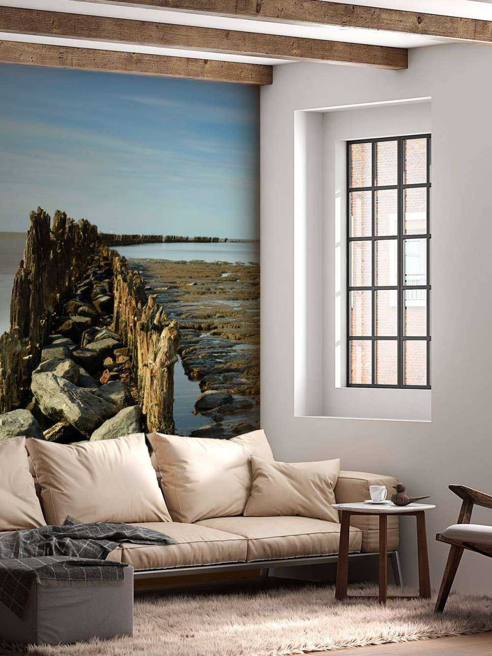 Frangiflutti di legno e pietra