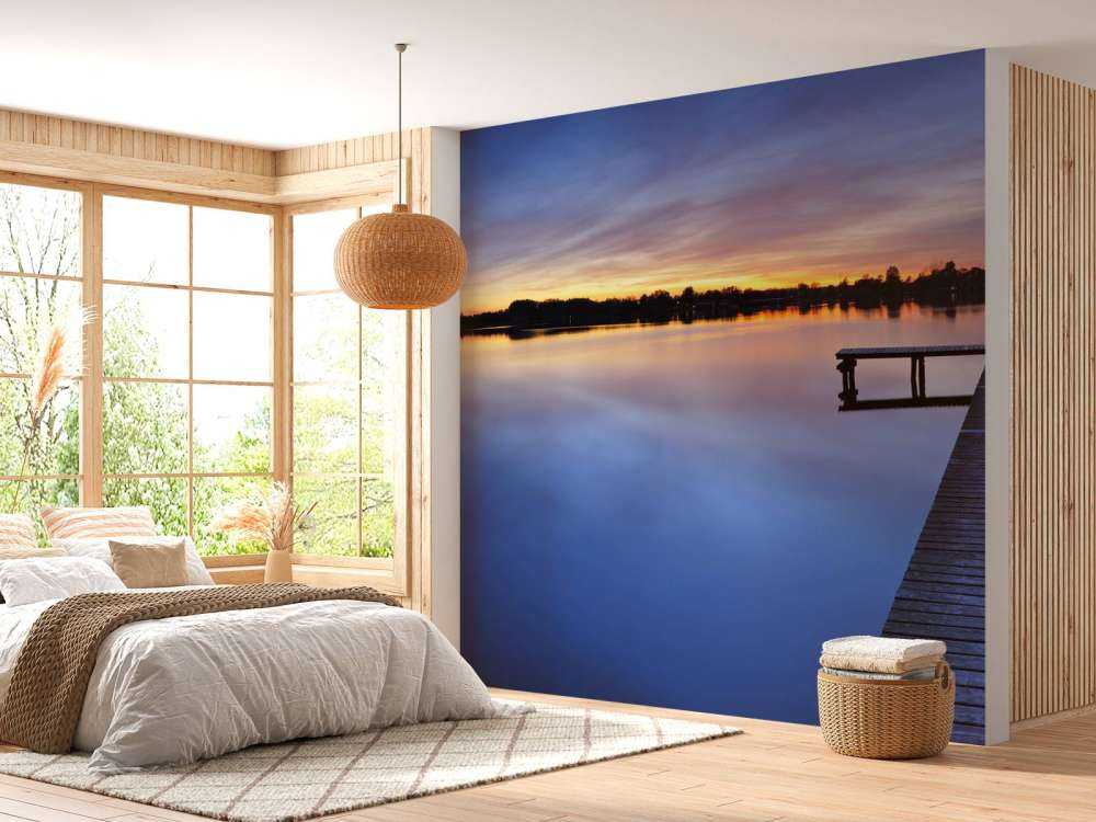 Ponteggi con cielo blu scuro