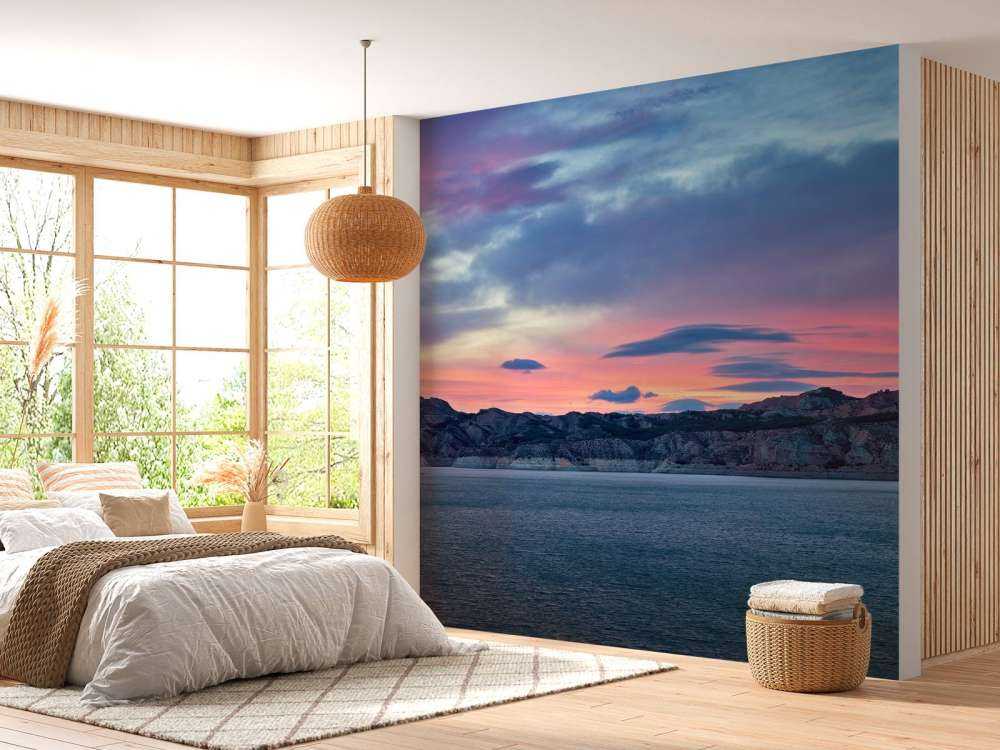 Lago con il tramonto