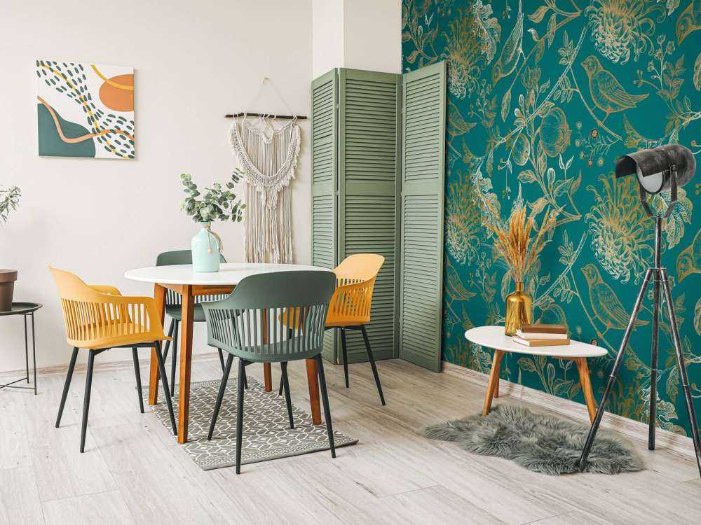 Motivo a crisantemi e uccelli