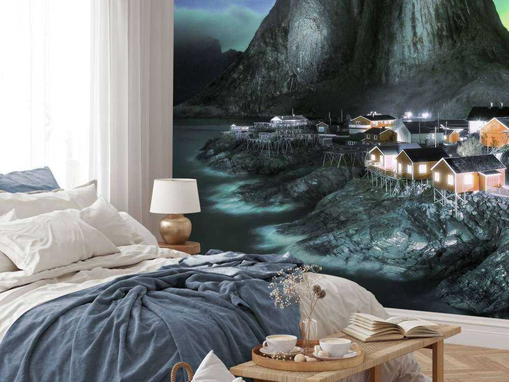 Aurora boreale sopra Hamnøy