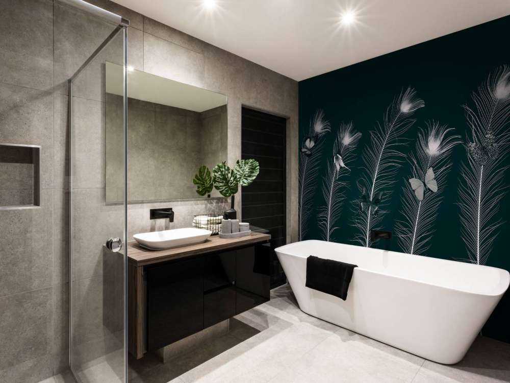 Farfalle su piume di pavone