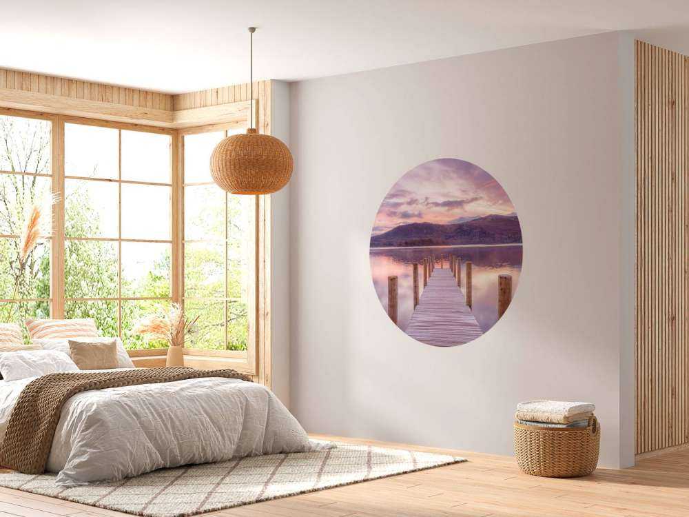 Molo di legno al tramonto