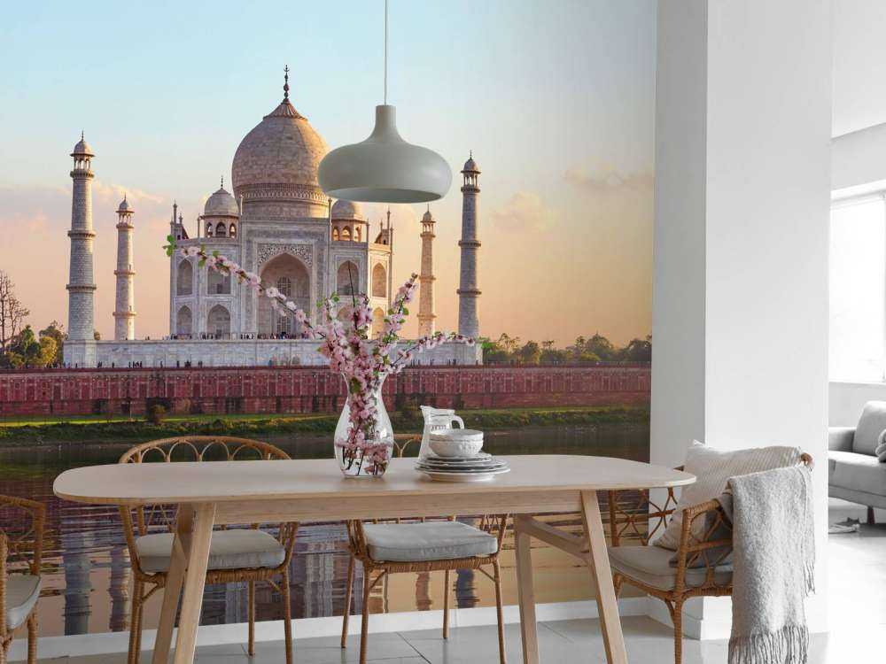 Taj Mahal al mattino