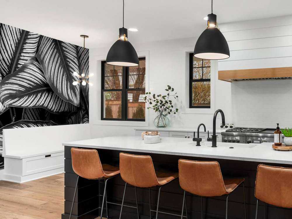 Foglie di palma bianche e nere