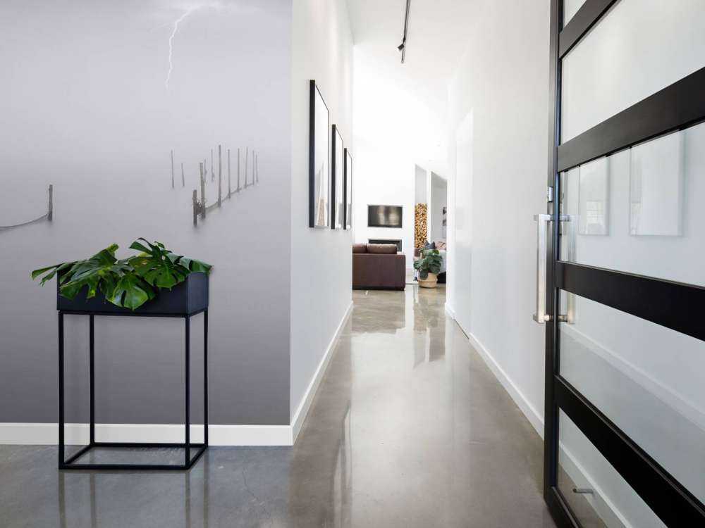 Reti da pesca con nebbia e temporale