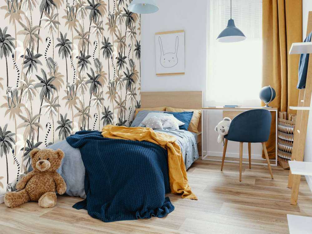 Lemuri dalla coda ad anelli sugli alberi