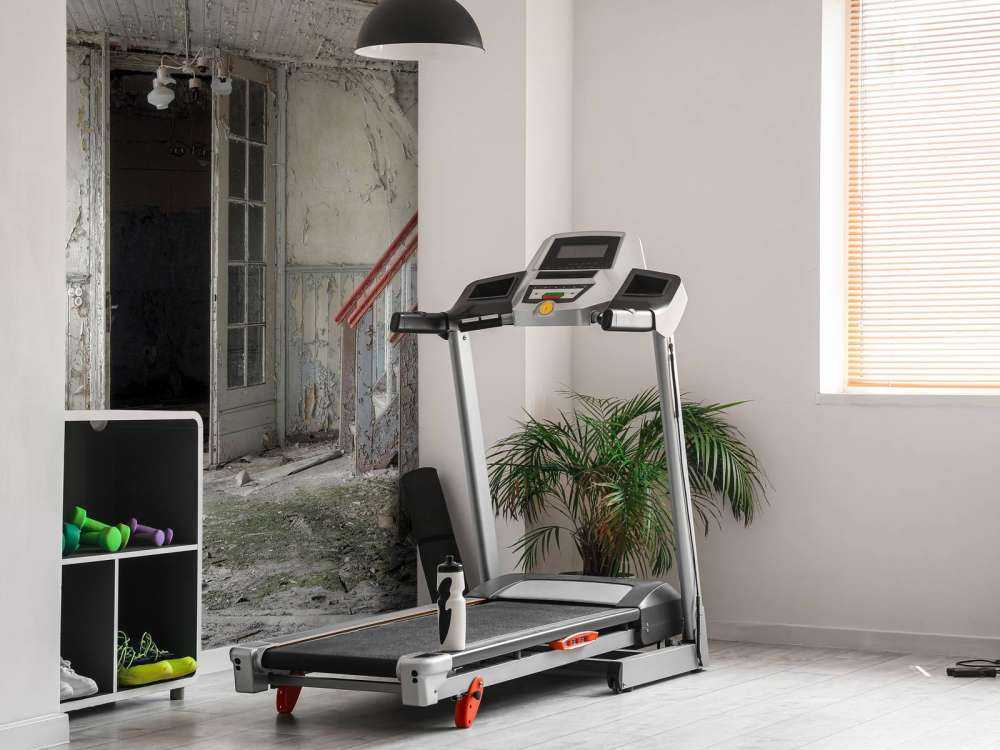 Corrimano rosso hotel