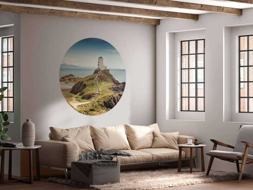 Faro su uno sperone roccioso