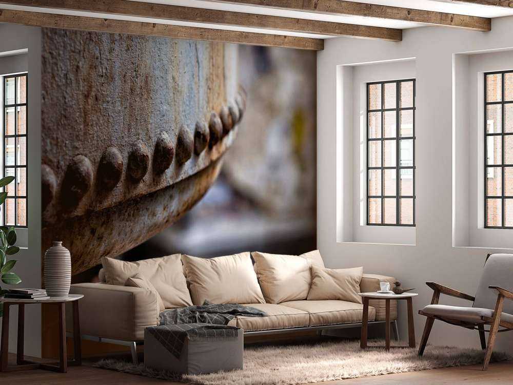 Dettaglio di una caldaia a vapore arrugginita