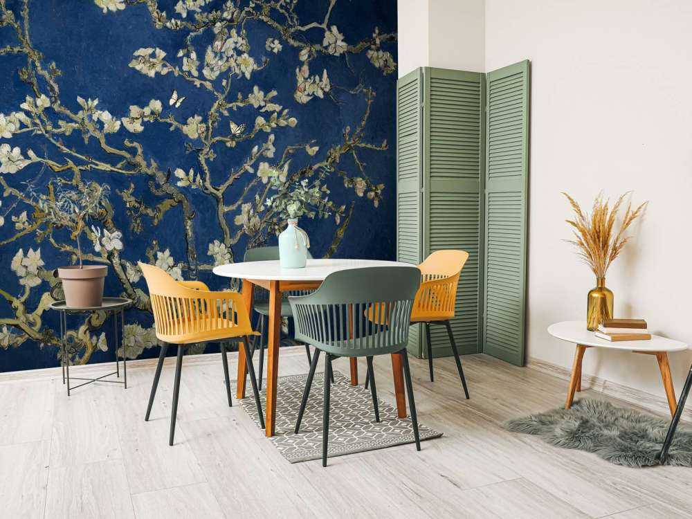 Mandorlo in fiore nella notte