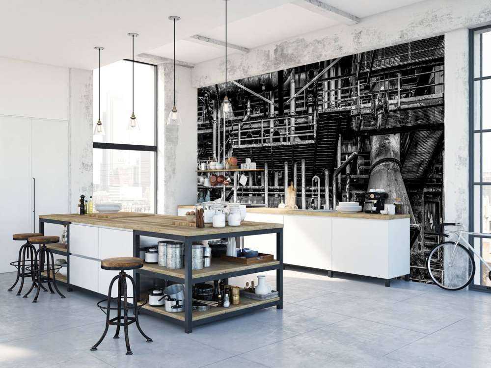 Vecchia fabbrica industriale in bianco e nero