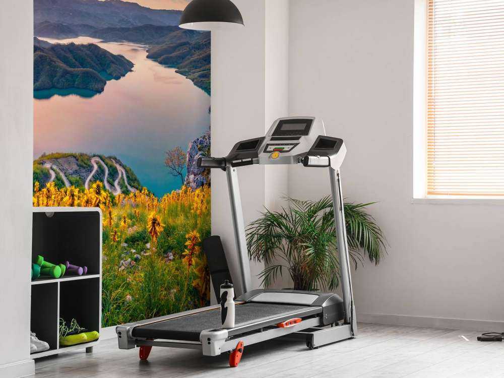 Alba sul lago Bovilla