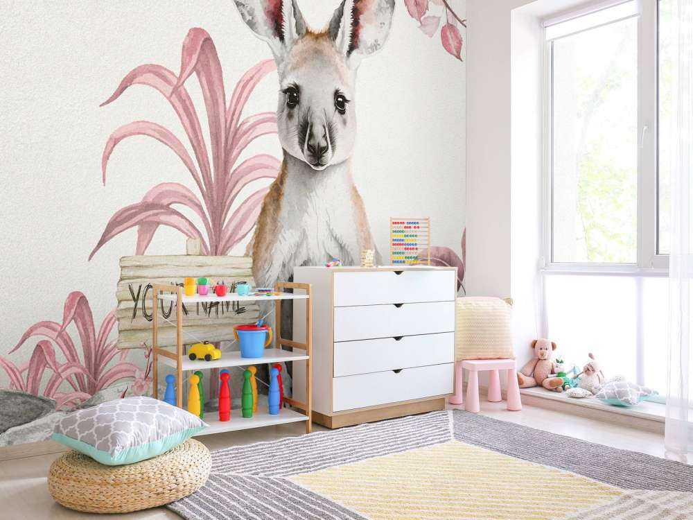 Baby canguro della giungla rosa