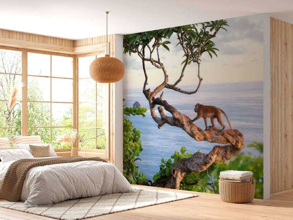 Scimmia su un albero