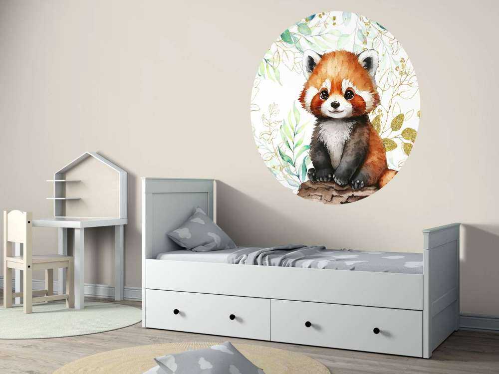 Panda rosso ombreggiato e foglie