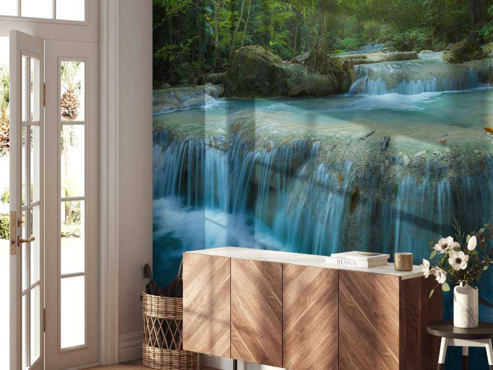 Bella cascata profonda