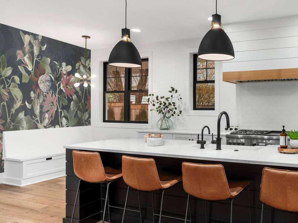 Sette Uccelli in Foliaggio Incantato - Serenata al Crepuscolo