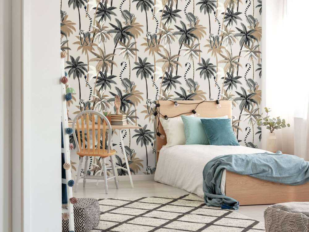 Lemuri dalla coda ad anelli sugli alberi