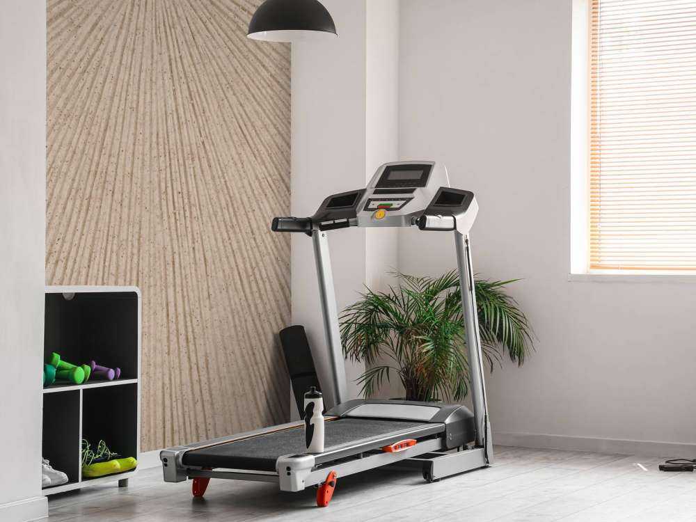 Struttura con linee in beige marrone