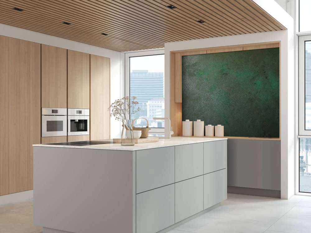 Acciaio con una tinta verdastra