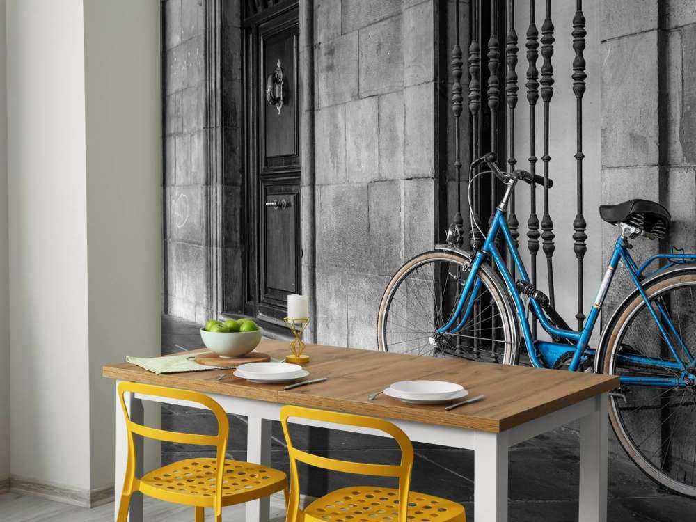 Vecchia bicicletta blu