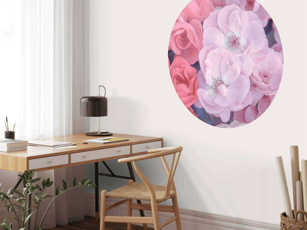 Fiori rosa clericali