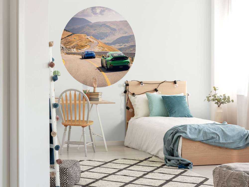 Percorso tortuoso tra le montagne